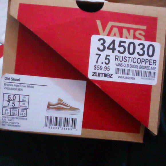 New(Never Worn) VANS $45 - Picture 1 of 2